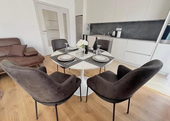 Dalori Comfort شقة