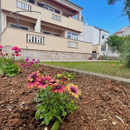 아파트 Dalori Comfort 자다르